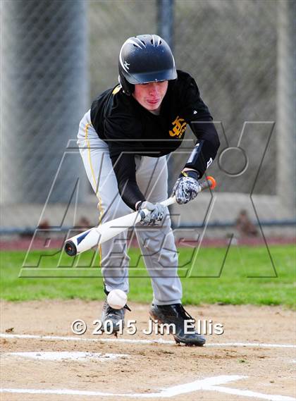 Thumbnail 3 in Cabell Midland vs. Johnson Central photogallery.