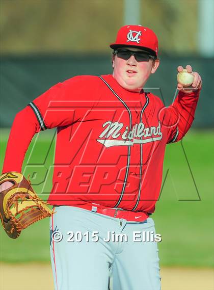 Thumbnail 2 in Cabell Midland vs. Johnson Central photogallery.