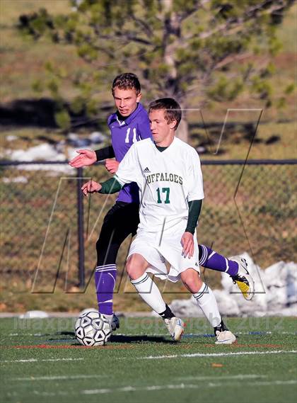 Thumbnail 1 in Bishop Machebeuf vs. Estes Park (CHSAA 3A Playoffs) photogallery.