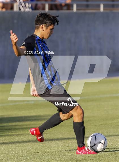 Thumbnail 3 in Buchanan @ Clovis (CIF CS D1 Round 2) photogallery.