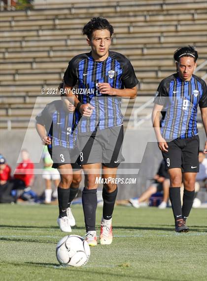 Thumbnail 3 in Buchanan @ Clovis (CIF CS D1 Round 2) photogallery.