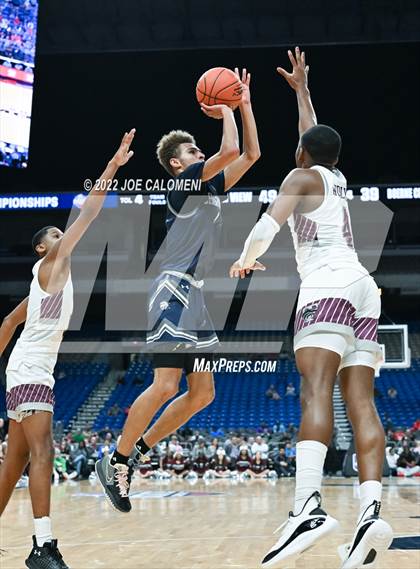 Thumbnail 2 in Mansfield Timberview vs Boerne-Champion (UIL 5A State Semifinal) photogallery.