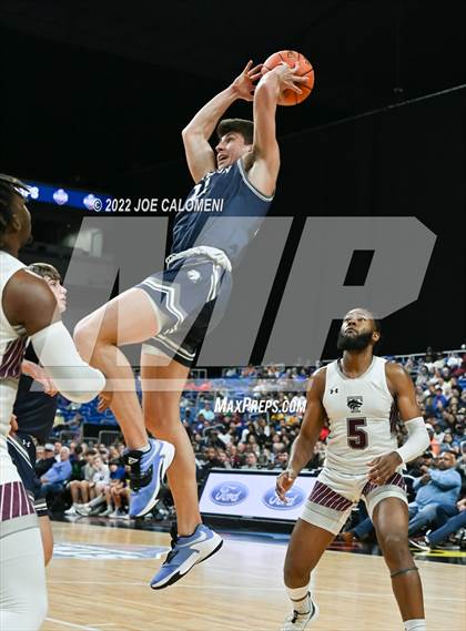 Thumbnail 1 in Mansfield Timberview vs Boerne-Champion (UIL 5A State Semifinal) photogallery.