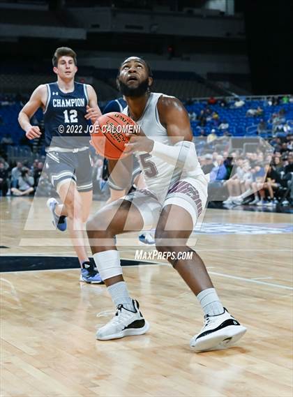Thumbnail 1 in Mansfield Timberview vs Boerne-Champion (UIL 5A State Semifinal) photogallery.