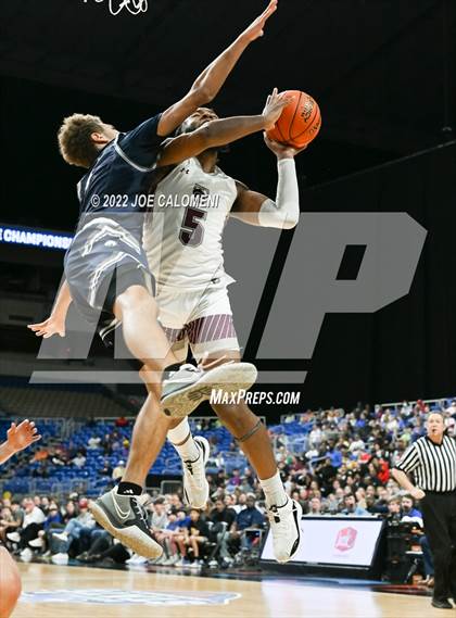 Thumbnail 2 in Mansfield Timberview vs Boerne-Champion (UIL 5A State Semifinal) photogallery.