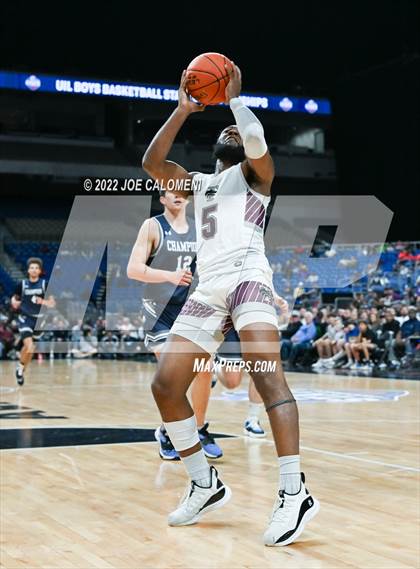 Thumbnail 3 in Mansfield Timberview vs Boerne-Champion (UIL 5A State Semifinal) photogallery.