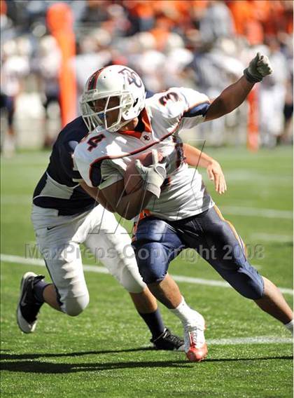 Thumbnail 2 in Eastside Catholic vs. Eisenhower (Emerald City Kickoff Classic) photogallery.
