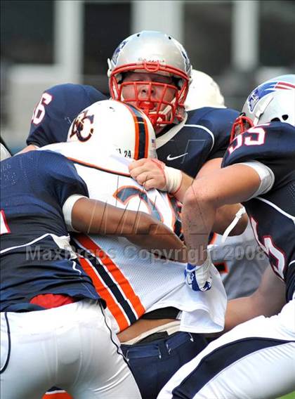 Thumbnail 3 in Eastside Catholic vs. Eisenhower (Emerald City Kickoff Classic) photogallery.