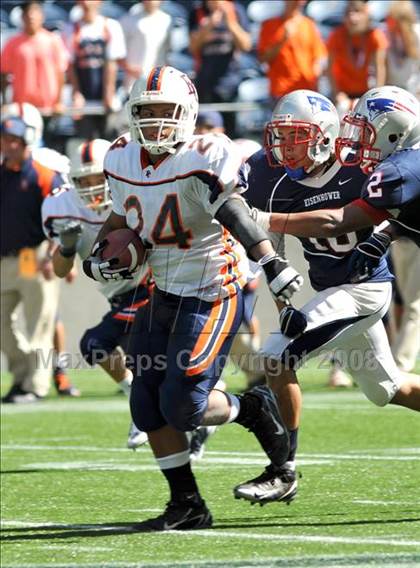 Thumbnail 3 in Eastside Catholic vs. Eisenhower (Emerald City Kickoff Classic) photogallery.