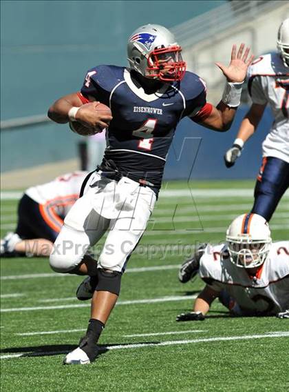 Thumbnail 2 in Eastside Catholic vs. Eisenhower (Emerald City Kickoff Classic) photogallery.
