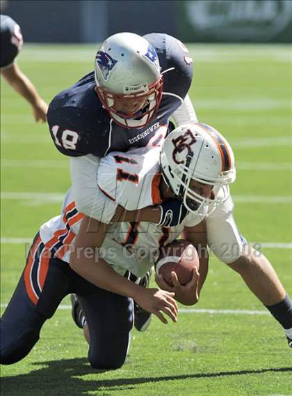 Thumbnail 2 in Eastside Catholic vs. Eisenhower (Emerald City Kickoff Classic) photogallery.