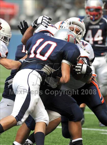 Thumbnail 2 in Eastside Catholic vs. Eisenhower (Emerald City Kickoff Classic) photogallery.