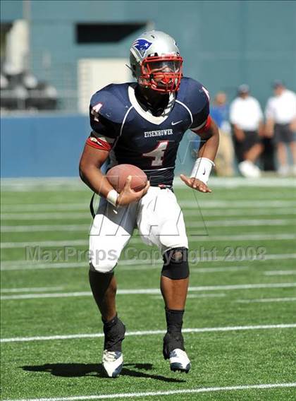 Thumbnail 1 in Eastside Catholic vs. Eisenhower (Emerald City Kickoff Classic) photogallery.