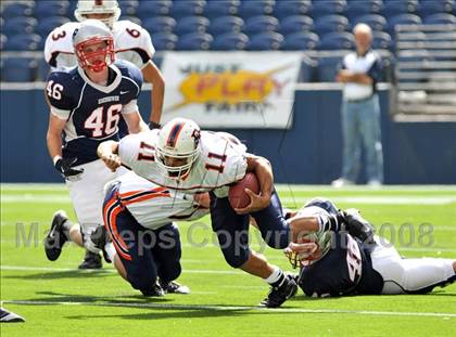 Thumbnail 1 in Eastside Catholic vs. Eisenhower (Emerald City Kickoff Classic) photogallery.