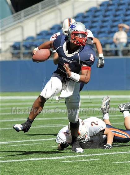 Thumbnail 3 in Eastside Catholic vs. Eisenhower (Emerald City Kickoff Classic) photogallery.