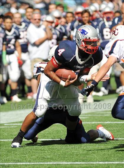 Thumbnail 1 in Eastside Catholic vs. Eisenhower (Emerald City Kickoff Classic) photogallery.