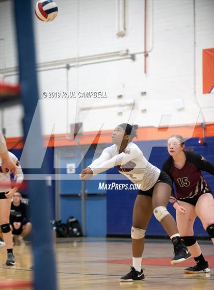 Thumbnail 3 in Valley Christian vs Odyssey Institute (AIA D3 Semifinal) photogallery.