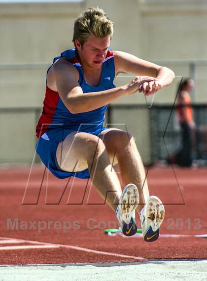 Thumbnail 1 in Sunset League Finals photogallery.