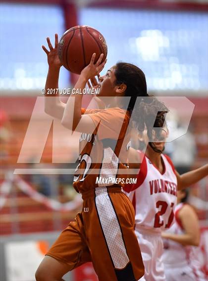 Thumbnail 1 in Madison vs Lee [Robert E.] photogallery.