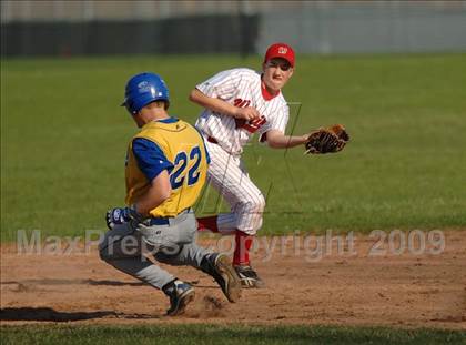 Thumbnail 1 in Gilbert @ Wamogo photogallery.