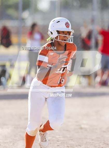 Thumbnail 3 in Selma @ Hanford (CIF CS Division II Round 2 Playoff) photogallery.