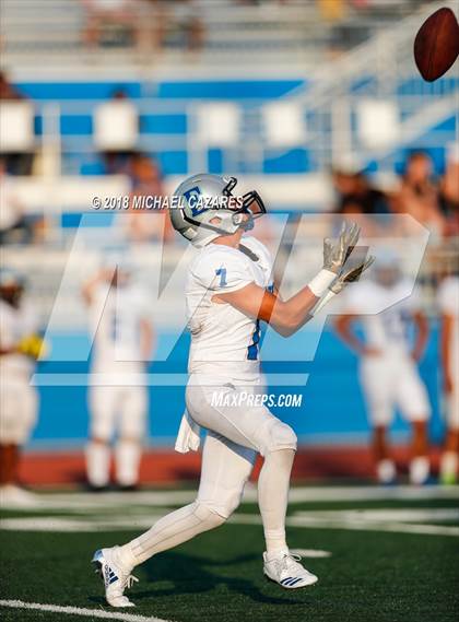 Thumbnail 2 in Madison vs Eastlake (SDFNL Kickoff) photogallery.