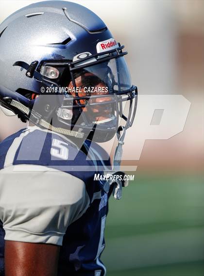 Thumbnail 1 in Madison vs Eastlake (SDFNL Kickoff) photogallery.
