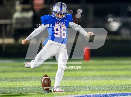 Thumbnail 1 in Homestead @ Hamilton Southeastern (IHSAA 6A Sectional semi-final) photogallery.
