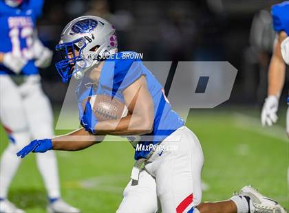 Thumbnail 3 in Homestead @ Hamilton Southeastern (IHSAA 6A Sectional semi-final) photogallery.