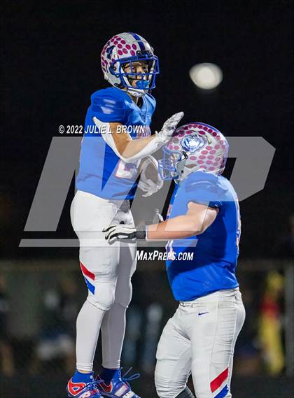 Thumbnail 3 in Homestead @ Hamilton Southeastern (IHSAA 6A Sectional semi-final) photogallery.