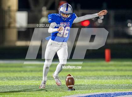 Thumbnail 3 in Homestead @ Hamilton Southeastern (IHSAA 6A Sectional semi-final) photogallery.
