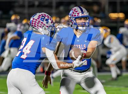 Thumbnail 3 in Homestead @ Hamilton Southeastern (IHSAA 6A Sectional semi-final) photogallery.