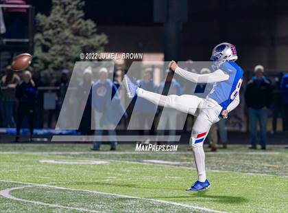 Thumbnail 2 in Homestead @ Hamilton Southeastern (IHSAA 6A Sectional semi-final) photogallery.