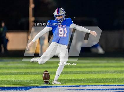 Thumbnail 3 in Homestead @ Hamilton Southeastern (IHSAA 6A Sectional semi-final) photogallery.