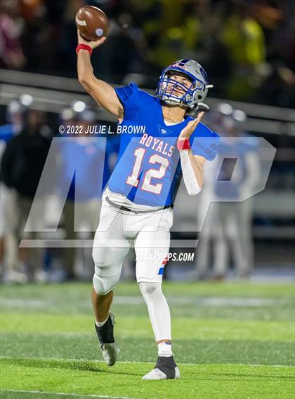 Thumbnail 2 in Homestead @ Hamilton Southeastern (IHSAA 6A Sectional semi-final) photogallery.