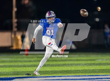 Thumbnail 3 in Homestead @ Hamilton Southeastern (IHSAA 6A Sectional semi-final) photogallery.