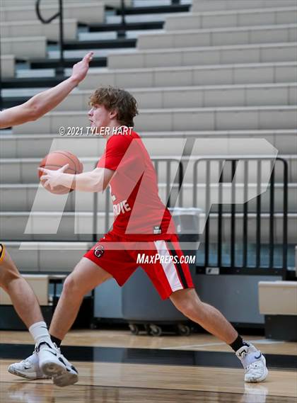 Thumbnail 2 in Center Grove @ Avon photogallery.