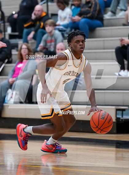 Thumbnail 1 in Center Grove @ Avon photogallery.