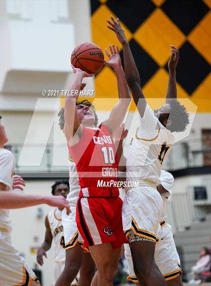 Thumbnail 3 in Center Grove @ Avon photogallery.