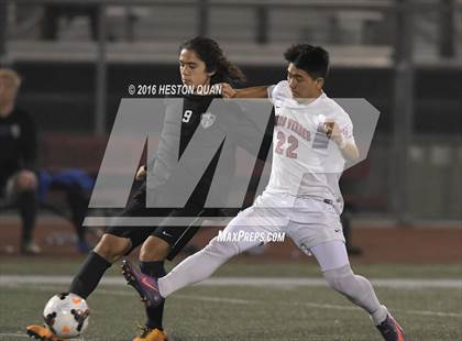 Thumbnail 2 in Palos Verdes vs. Clovis (West Coast Showcase) photogallery.