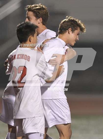 Thumbnail 1 in Palos Verdes vs. Clovis (West Coast Showcase) photogallery.