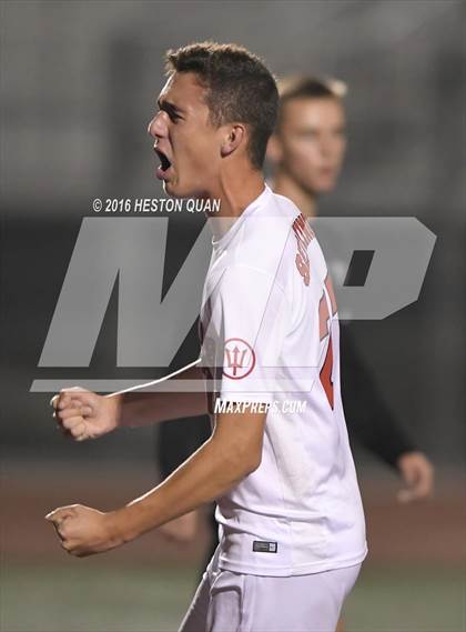 Thumbnail 1 in Palos Verdes vs. Clovis (West Coast Showcase) photogallery.