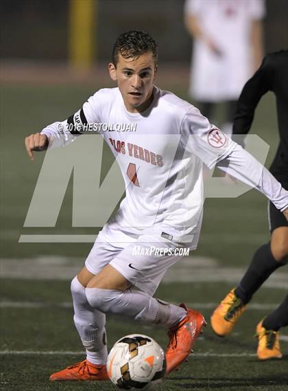 Thumbnail 2 in Palos Verdes vs. Clovis (West Coast Showcase) photogallery.