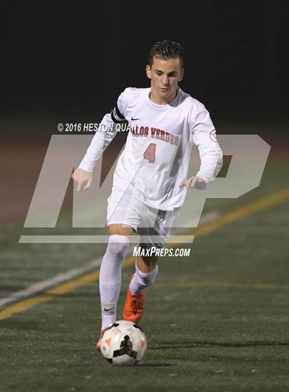 Thumbnail 3 in Palos Verdes vs. Clovis (West Coast Showcase) photogallery.