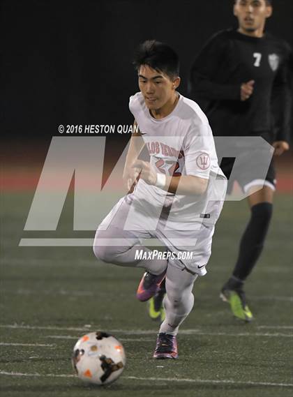 Thumbnail 3 in Palos Verdes vs. Clovis (West Coast Showcase) photogallery.