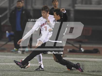 Thumbnail 2 in Palos Verdes vs. Clovis (West Coast Showcase) photogallery.