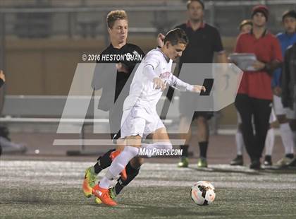 Thumbnail 2 in Palos Verdes vs. Clovis (West Coast Showcase) photogallery.