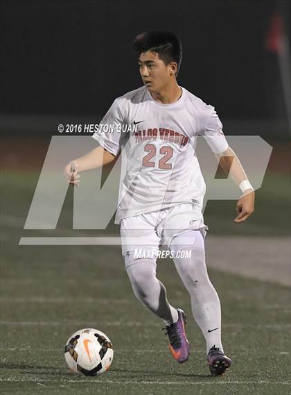 Thumbnail 2 in Palos Verdes vs. Clovis (West Coast Showcase) photogallery.