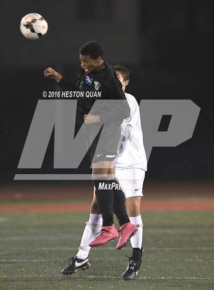 Thumbnail 1 in Palos Verdes vs. Clovis (West Coast Showcase) photogallery.