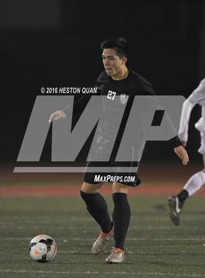 Thumbnail 3 in Palos Verdes vs. Clovis (West Coast Showcase) photogallery.